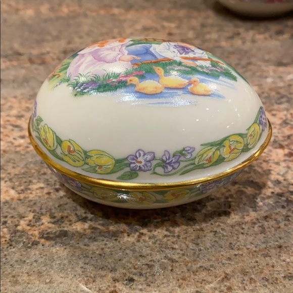 Lenox Victorian Easter Egg Trinket Boxes - 5pcs - Picture 10 of 16